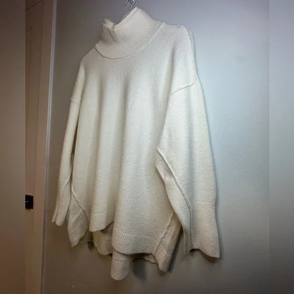 Free People Afterglow Mock Neck Cream Oversized Cozy Winter Sweater Size Smalll - Picture 13 of 17